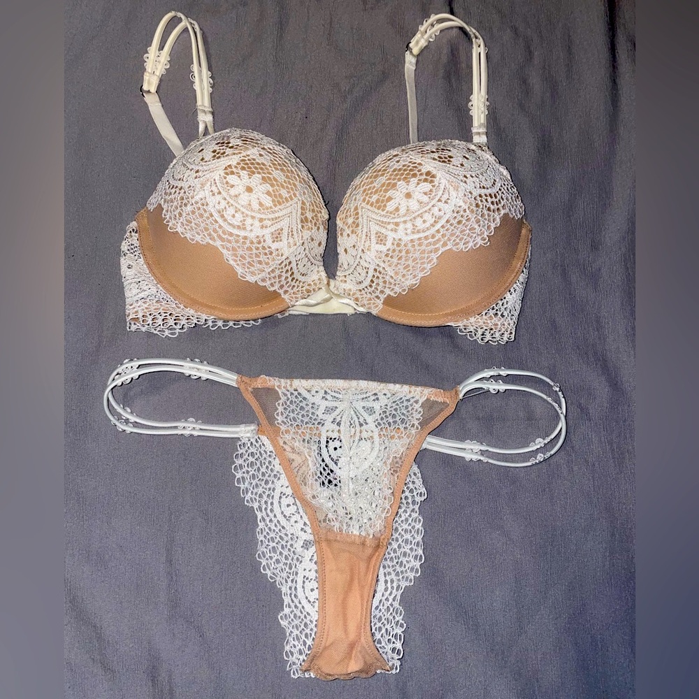 Victoria’s Secret Bra/Pantie set.